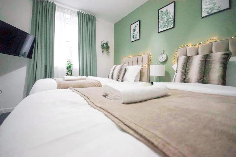 Affordable Digs Nr City Centre Sleeps5 Free Secure Parking Coventry Exteriér fotografie