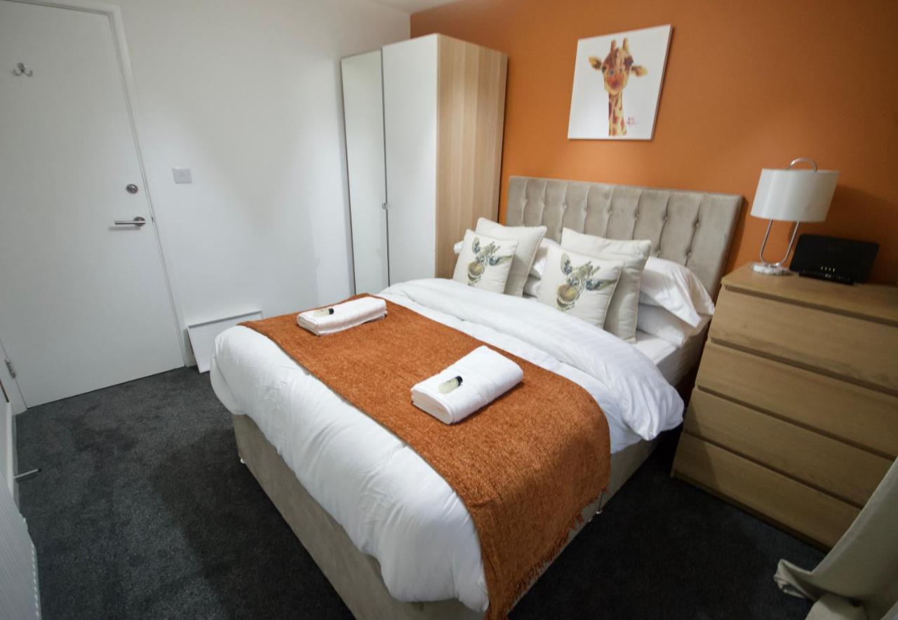 Affordable Digs Nr City Centre Sleeps5 Free Secure Parking Coventry Exteriér fotografie