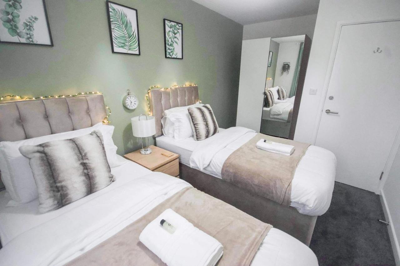 Affordable Digs Nr City Centre Sleeps5 Free Secure Parking Coventry Exteriér fotografie