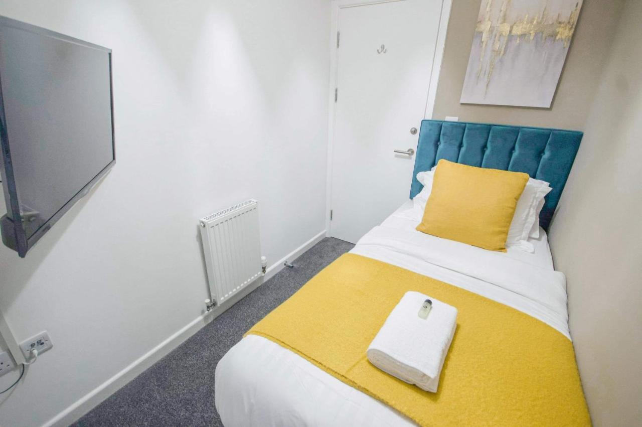 Affordable Digs Nr City Centre Sleeps5 Free Secure Parking Coventry Exteriér fotografie